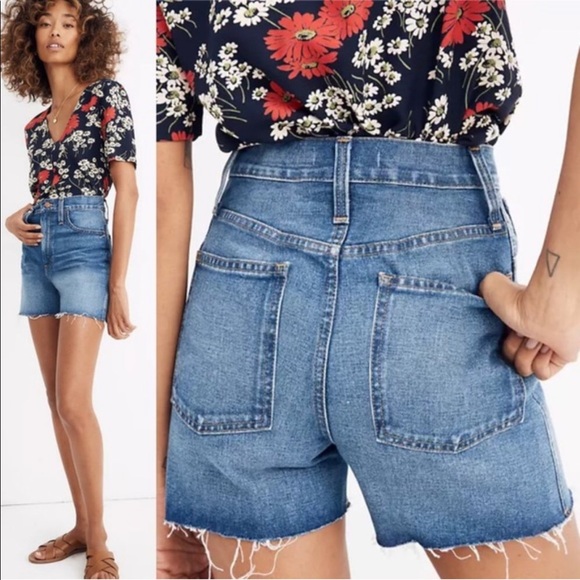 Madewell Pants - Madewell The Perfect Jean Shorts high rise Sz 26